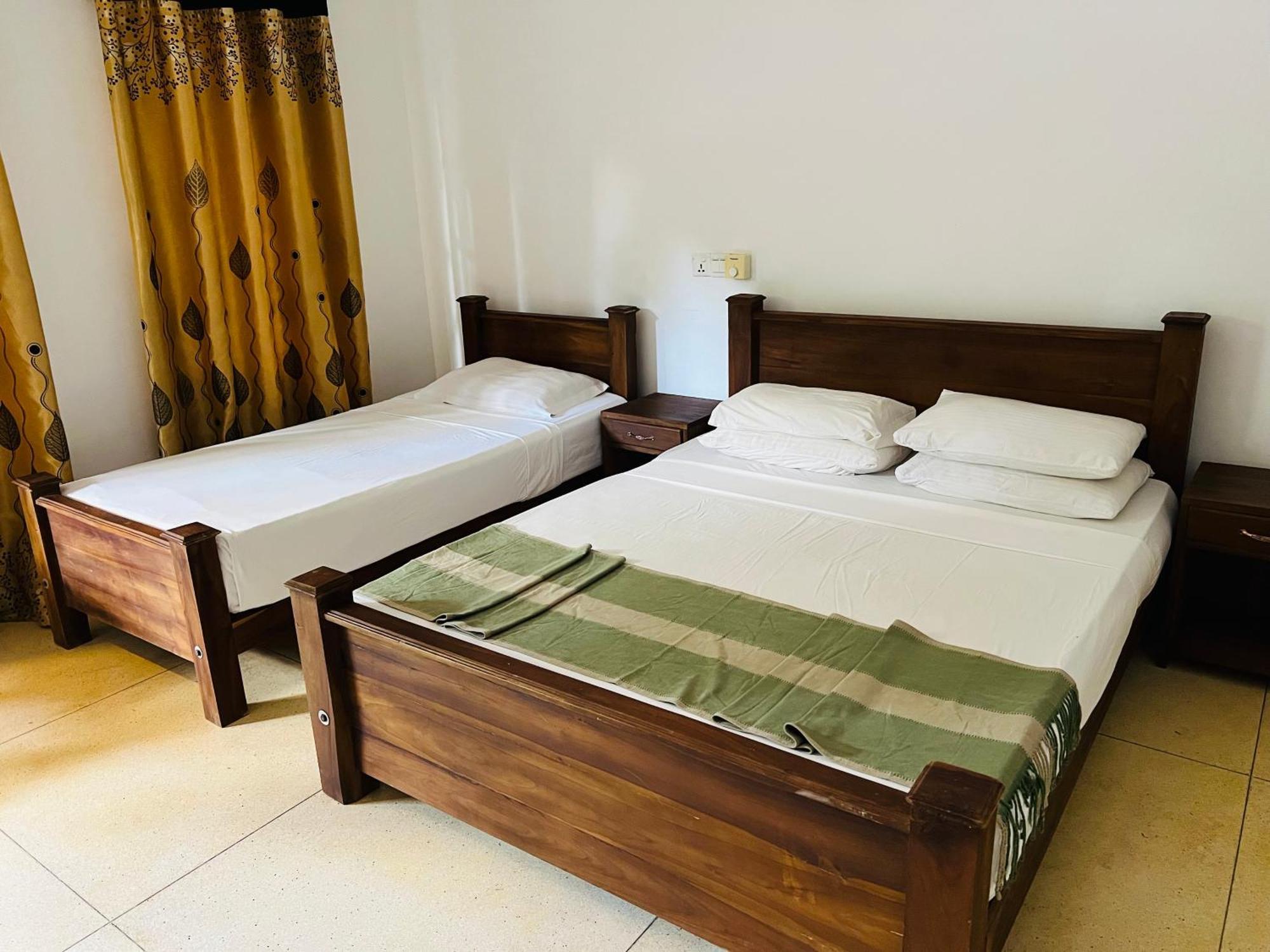 Kingfisher Resort & Retreat シギリヤ エクステリア 写真